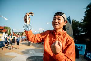 BIB: 100
                            <button type="button" onclick="openModal(22791294)" class="btn btn-primary btn-sm float-right btn-popup" data-toggle="modal" data-target=".modal-high-quality">
                        <i class="fas fa-shopping-cart"></i> Add to Cart
                    </button>
                                            <button type="button" onclick="isThisMe(22791294, true)" class="btn btn-success btn-sm float-right btn-popup btn-isme hidden" data-toggle="tooltip" data-placement="bottom" title="นี่คือรูปของคุณใช่ไหม คลิกที่นี่เพื่อเอาเข้าอัลบั้ม">
                        <i class="fas fa-plus"></i> Add to album
                    </button>
                    <button type="button" onclick="isThisMe(22791294, false)" class="btn btn-warning btn-sm float-right btn-popup btn-isnotme hidden">
                        <i class="fas fa-ban"></i> Remove from album
                    </button>